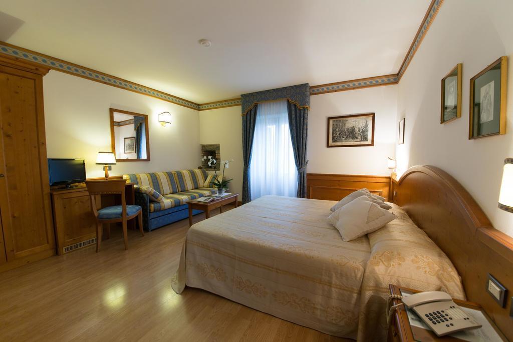 Hotel Locanda Al Pomo D'Oro Cividale Del Friuli Room photo